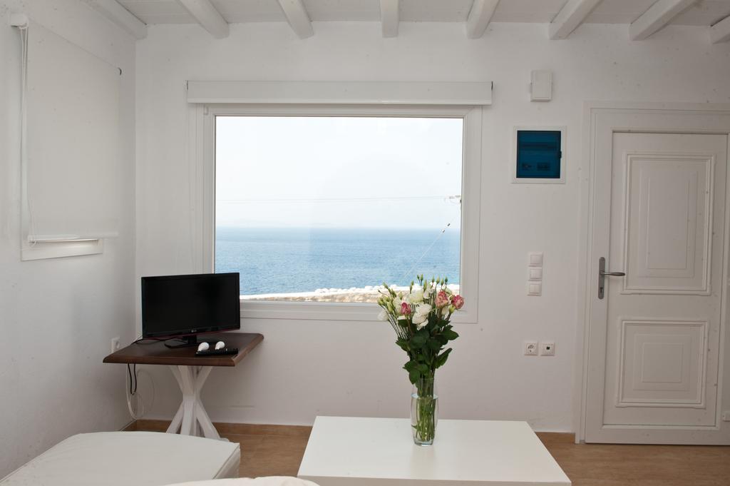 Sea Wind Apartments Agios Stefanos  Eksteriør billede
